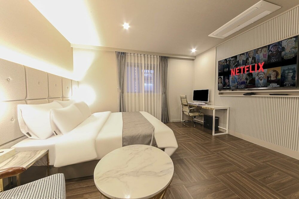 Фото Denbasta Premium Hotel Bumil