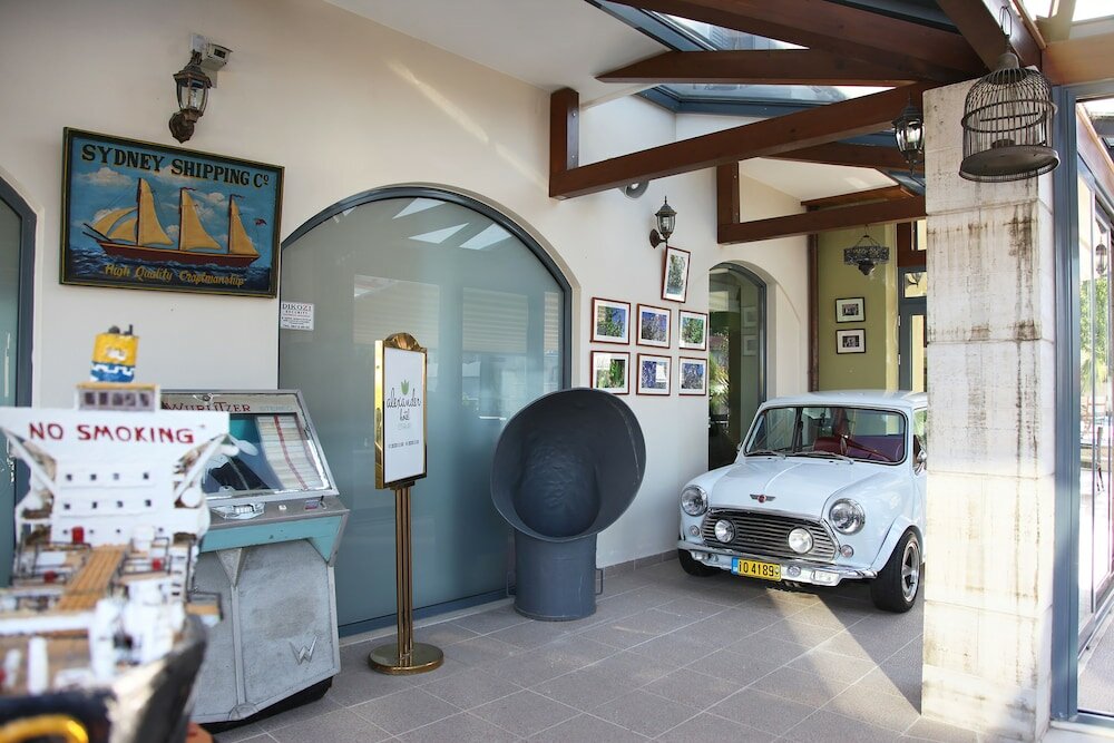 Фото Alexander Mountain Resort