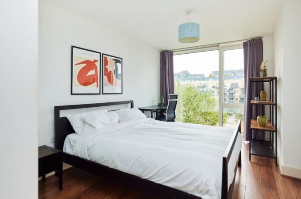 Фото The Graham Park Hideout - Breathtaking 2bdr Flat With Balcony