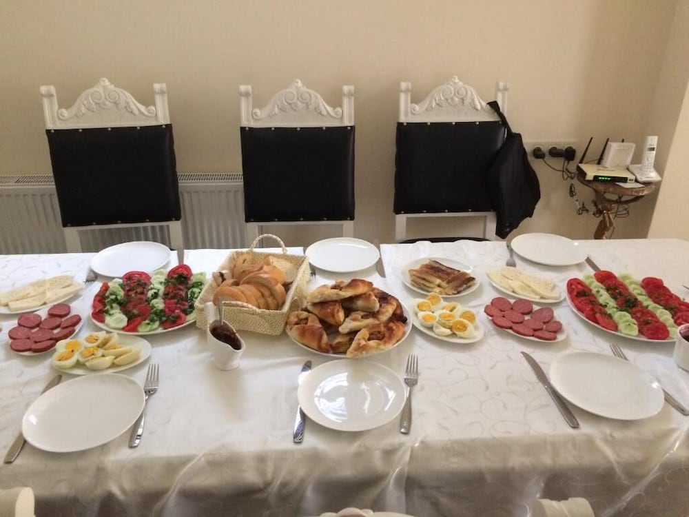 Фото Hotel Balcony Kutaisi