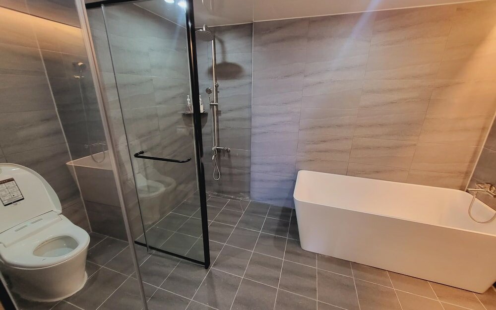 Фото Pohang Raja B Hotel