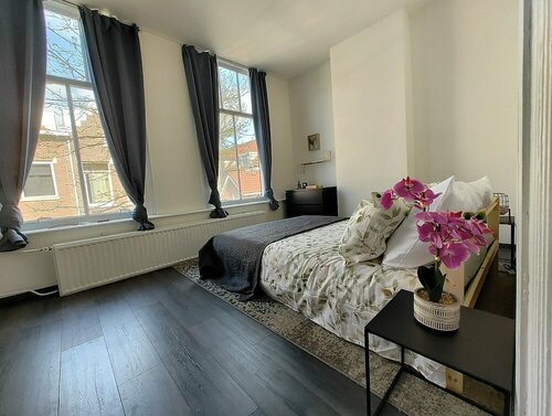 Гостиница The Diesel Bed and Breakfast в Роттердаме