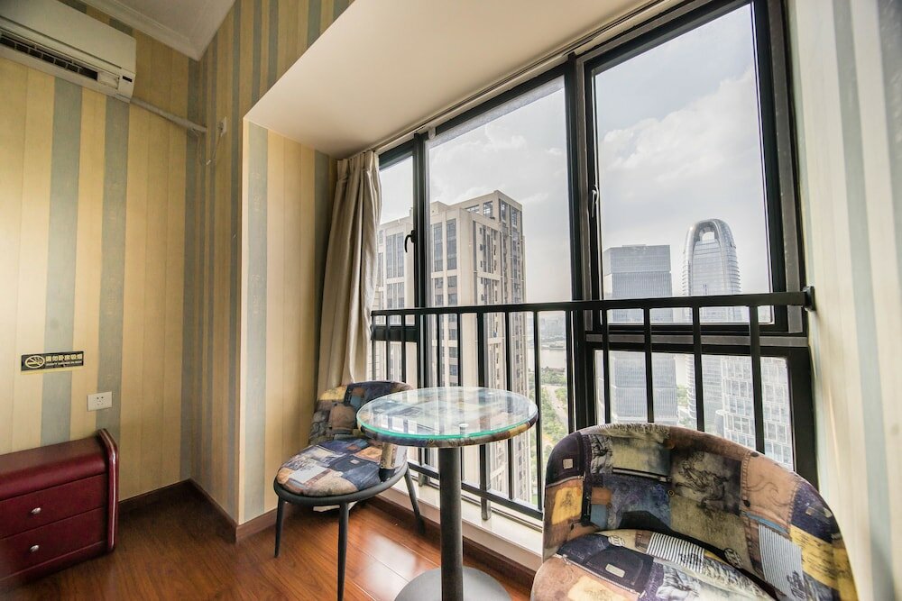 Фото Guangzhou Laiste ApartHotel - Pazhou Exhibition Center Branch