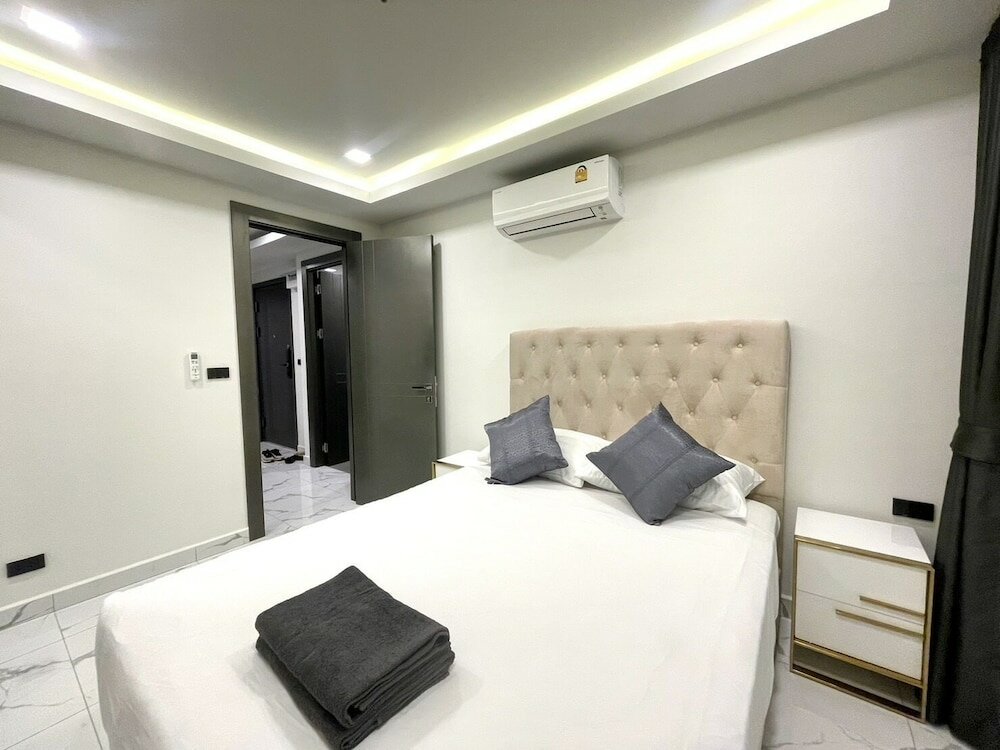 Фото Arcadia Millennium Tower by Psr