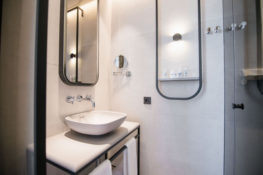 Фото MYR Puerta Serranos