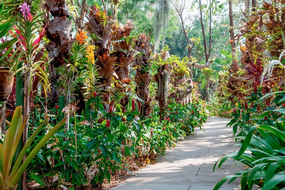 Фото Thavorn Palm Beach Resort Phuket