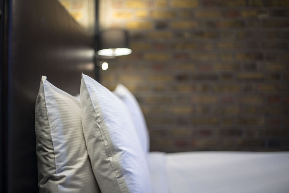 Фото Camden Enterprise Hotel & Pub