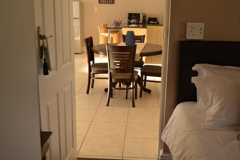 Фото Caulfield self Catering