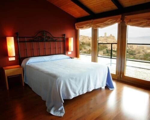 Внешний вид отеля Triskel в Сосе дели Рее Католику, фото 5