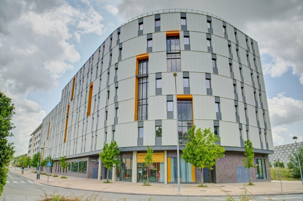 Hotel Estudios y Habitaciones Modernas EN Pamplona, Sk, Pamplona, photo