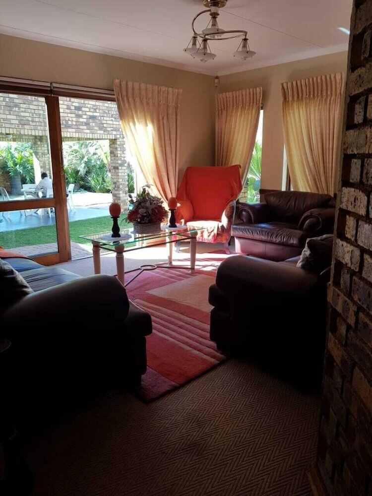 Фото Acquila Bed and Breakfast