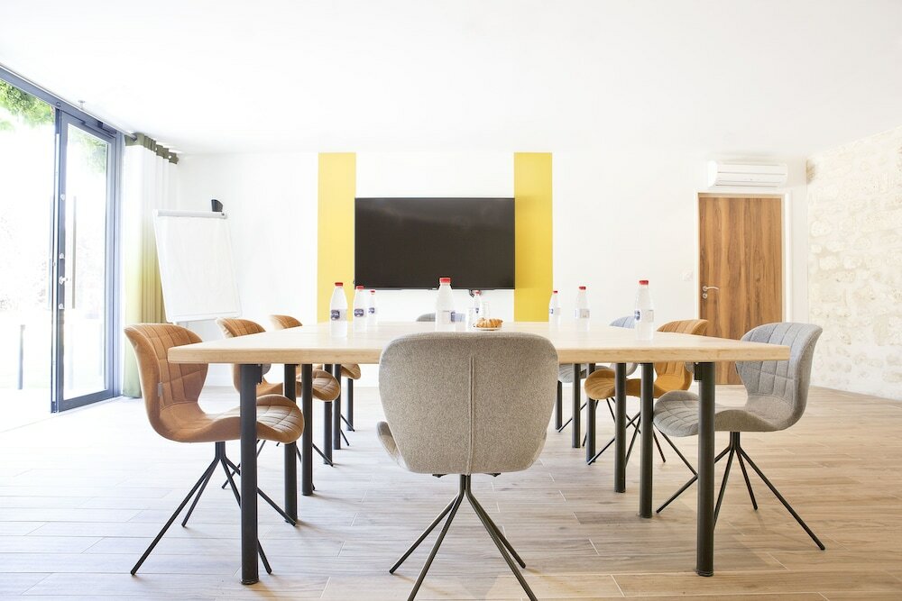 Фото Hotel Angoulême Le Saint Gelais