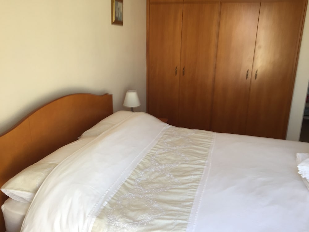 Фото Beautiful Spacious 2-bed Apartment in Xylofagou