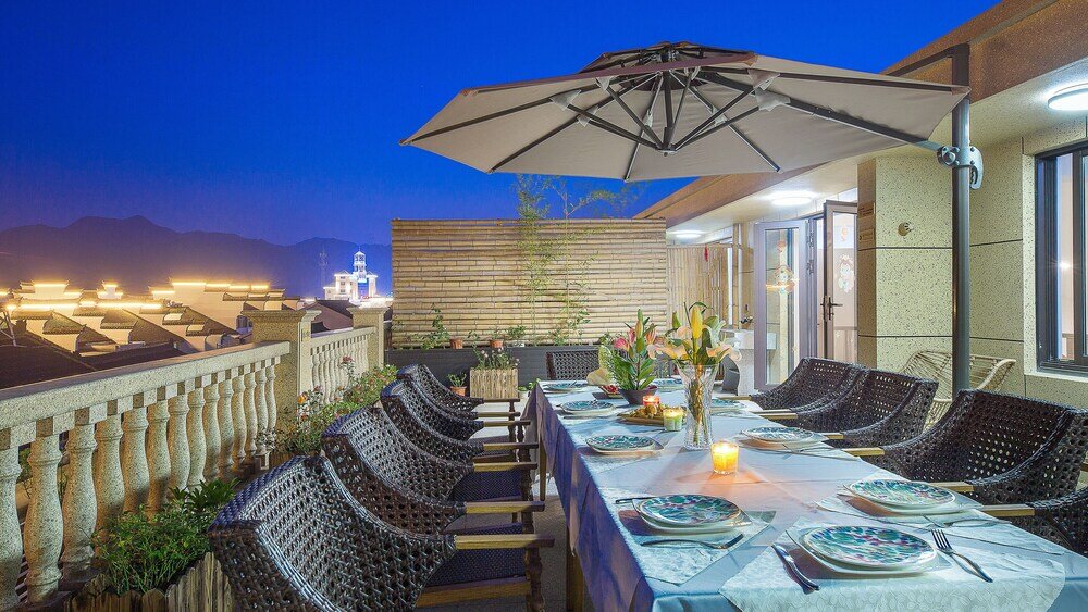 Фото Floral Hotel Red Forest Yuyao