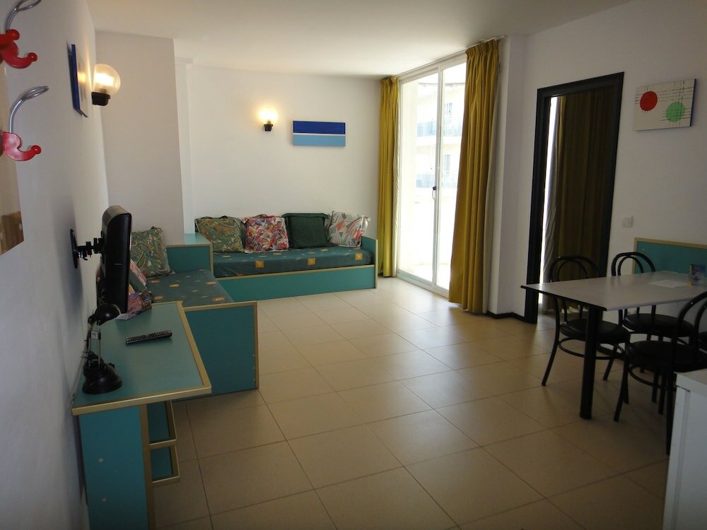 Фото Apartamentos Lloret Sun