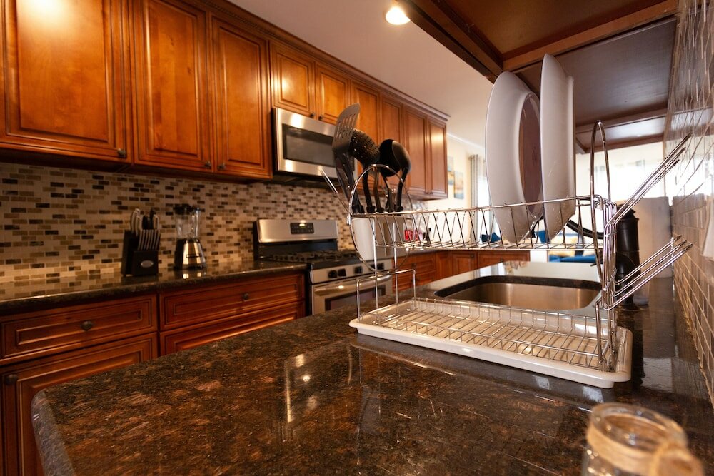 Фото Yachtsman's Cove with 3-Levels