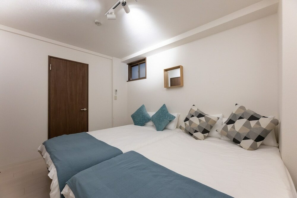 Фото Yoneyama 3f