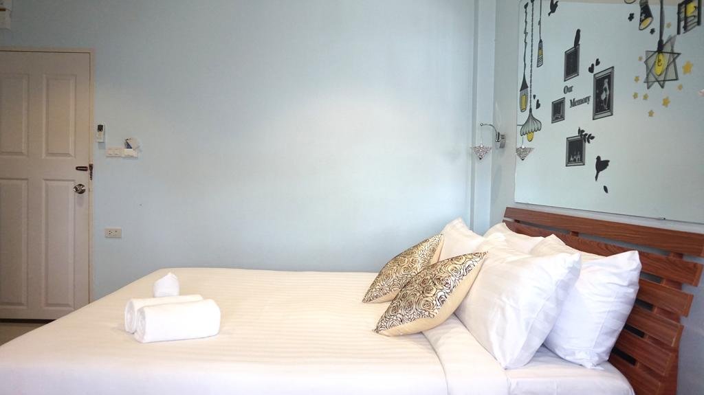 Фото Naka Dream Hotel