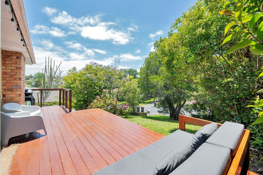 Фото Bright Airy & Spacious 3 Br Home