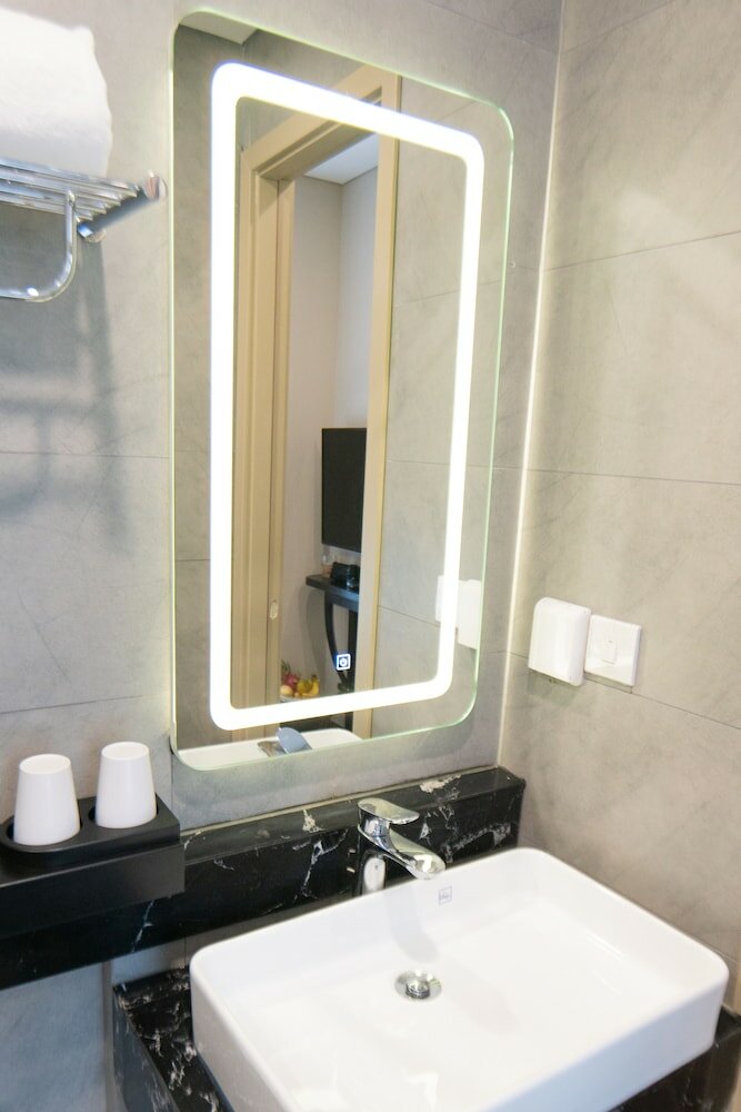 Фото 2Stay Tropical Grand World Phu Quoc