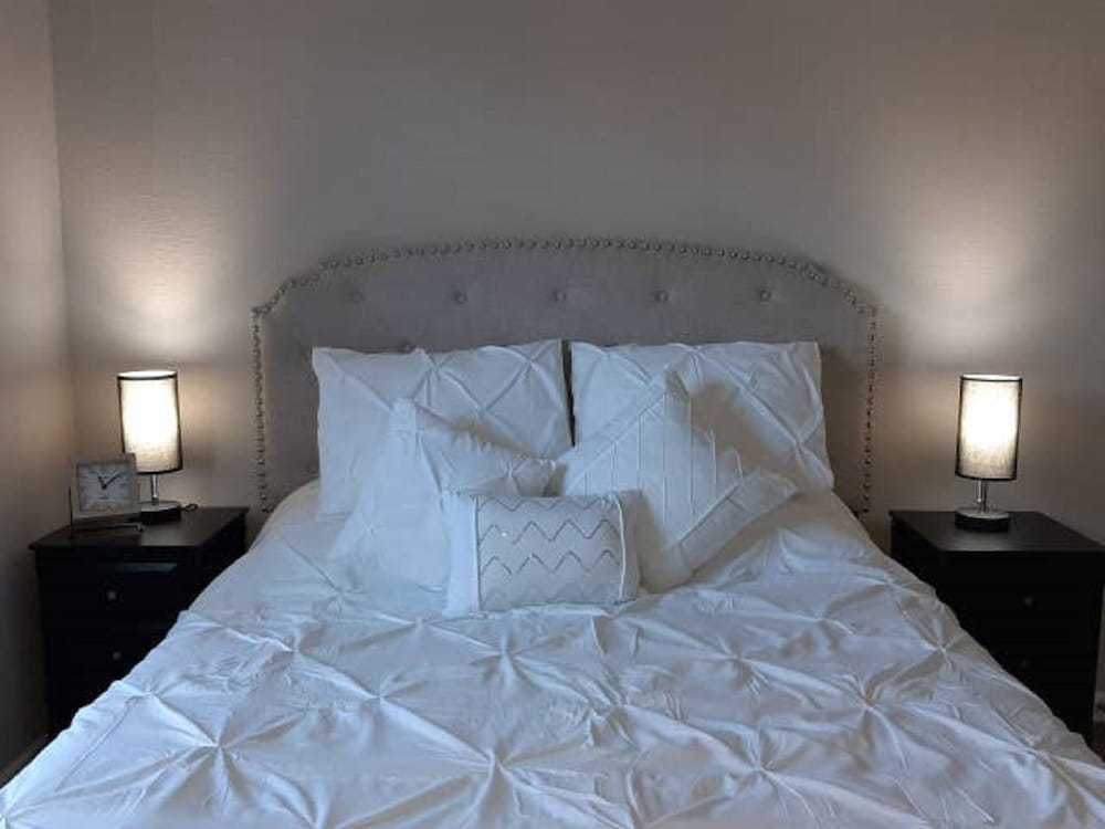 Фото 1 Bed Apartment next to Sw Integris near Downtown