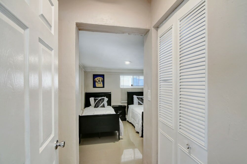 Фото Beach-anchor Palms