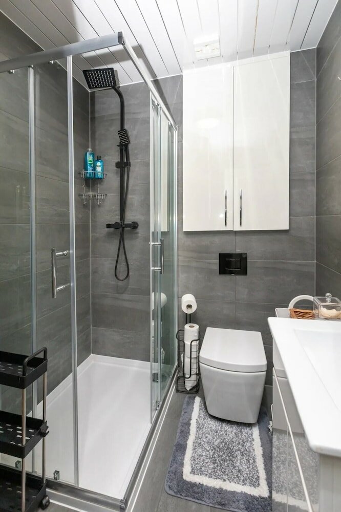 Фото Modern & Spacious 2bd Flat - Westbourne Park