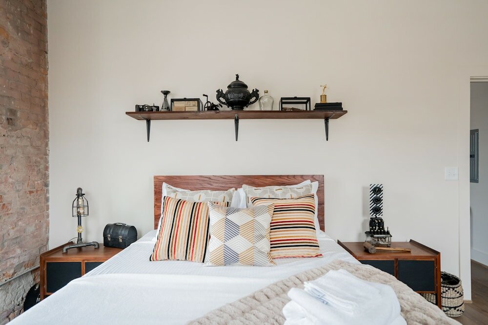 Фото Pickle Factory Hotel