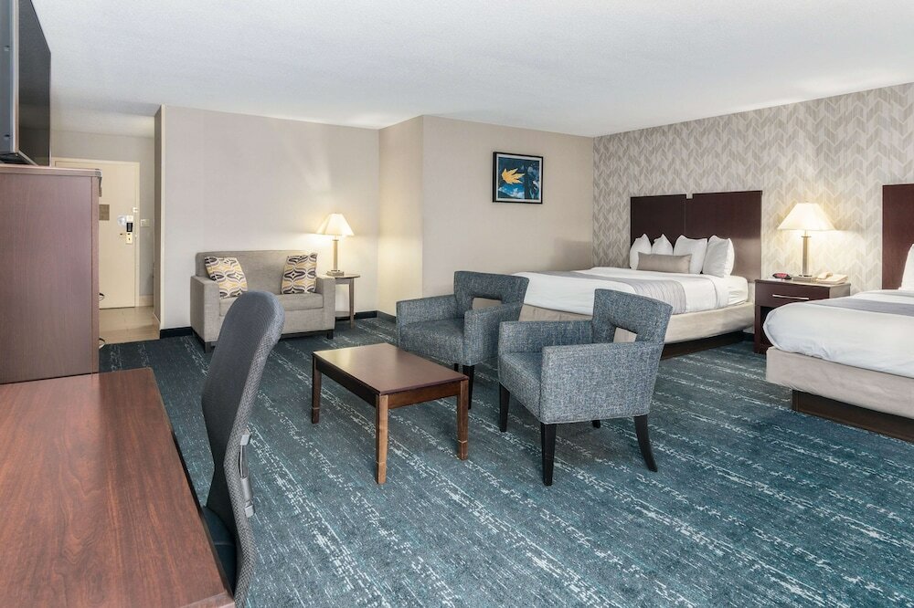 Фото Best Western Plus Keene Hotel