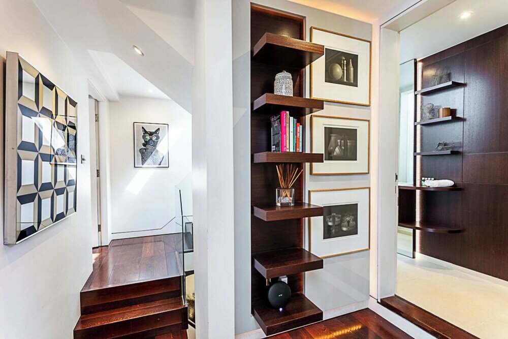 Фото Lavish Mews House - Notting Hill