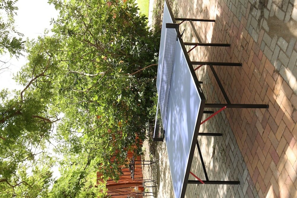 Фото Hunyadi Panzió- Apartmanház