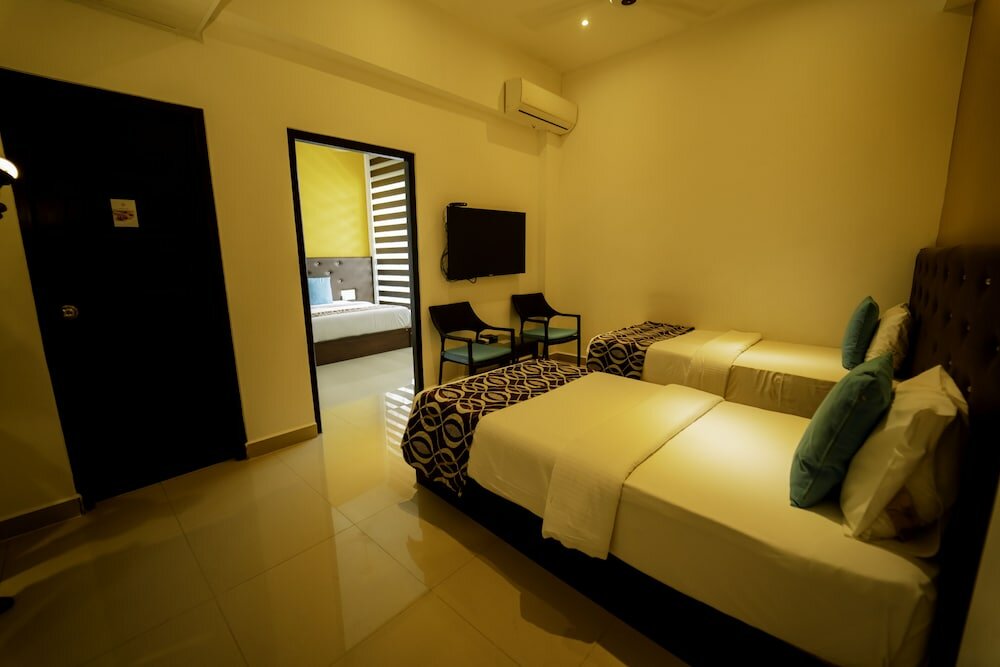 Фото Отель Trincomalee Beach Resort & Spa