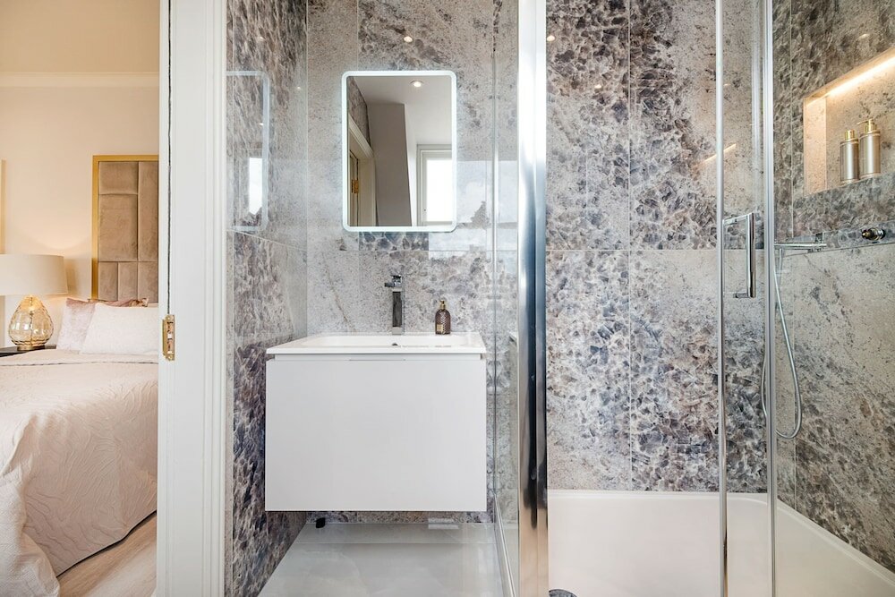 Фото Marble Arch Suite 4-hosted by Sweetstay