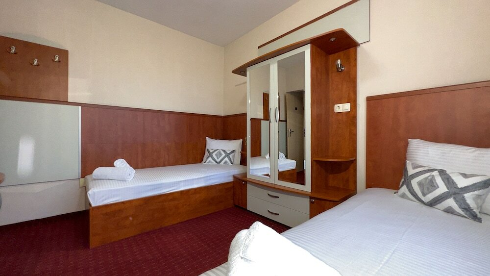 Фото Dezudava Hotel