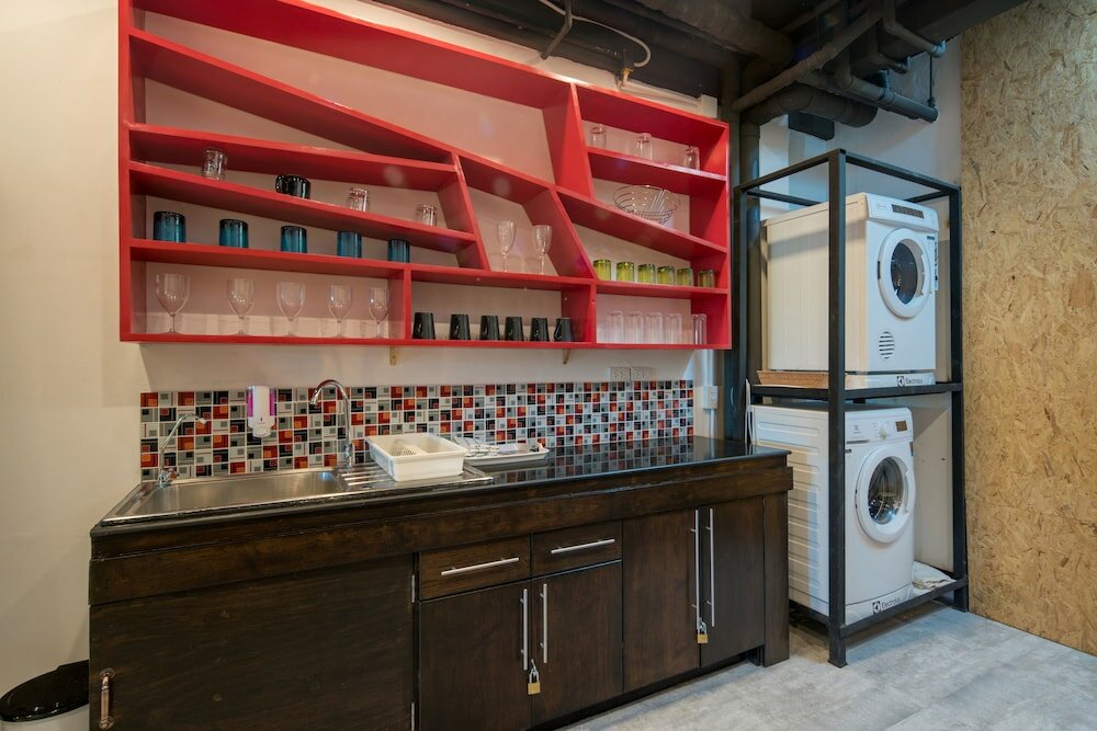 Фото Hanuman VIP Hostel