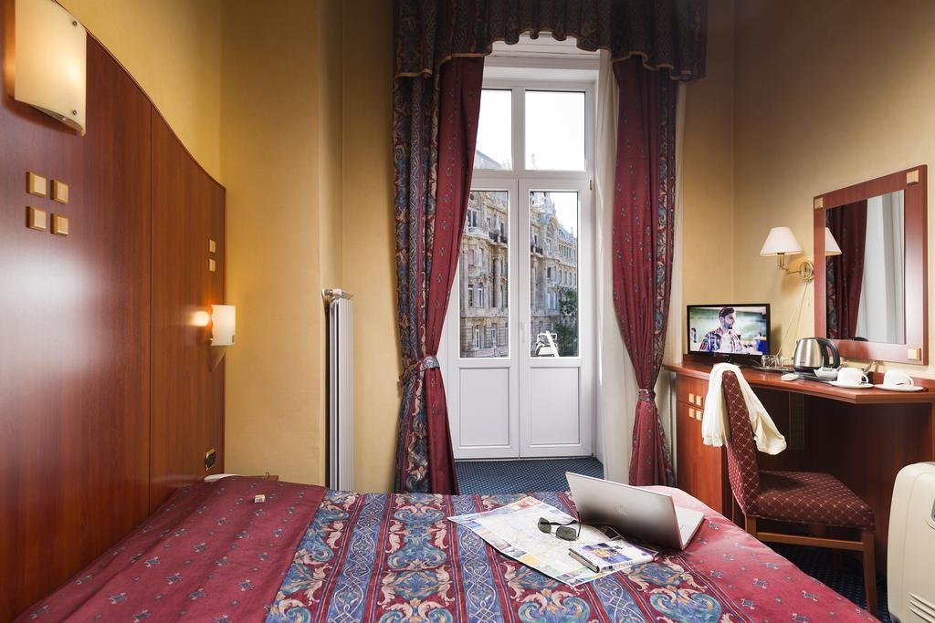 Фото Leo Panzio Hotel