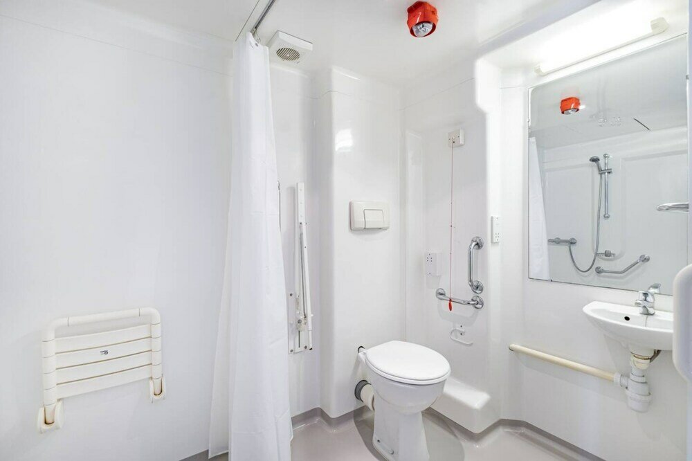 Фото Vibrant Ensuite Rooms - Hatfield - Hostel