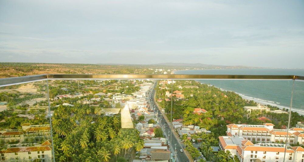 Фото Vipol Mui Ne Hotel & SPA