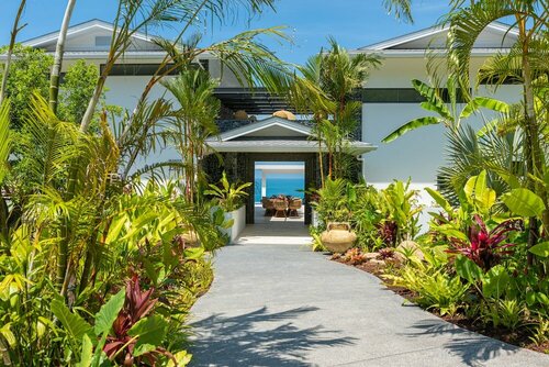 Гостиница Blue Elephant Luxury Pool Villa Ko Samui в Самуи