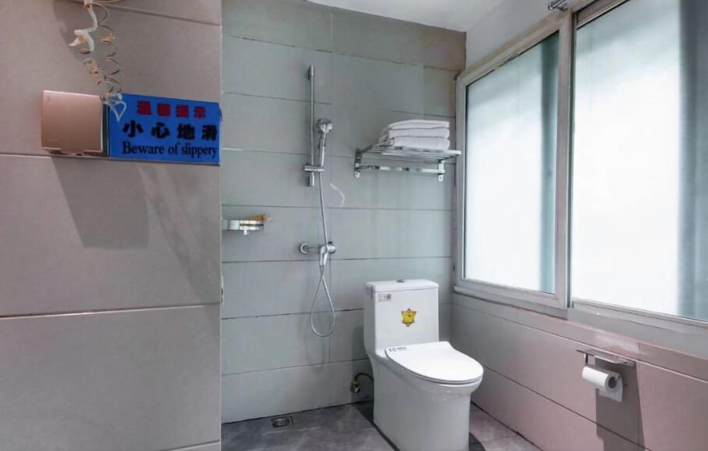 Фото Guangzhou Haiyue Hotel