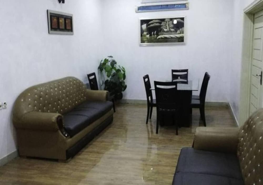 Фото Autobahn Guest house