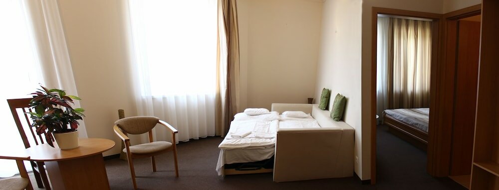 Фото Granada Konferencia Wellness Sport Hotel