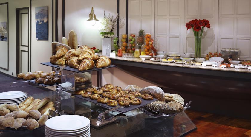 Фото Sofitel Marseille Vieux Port