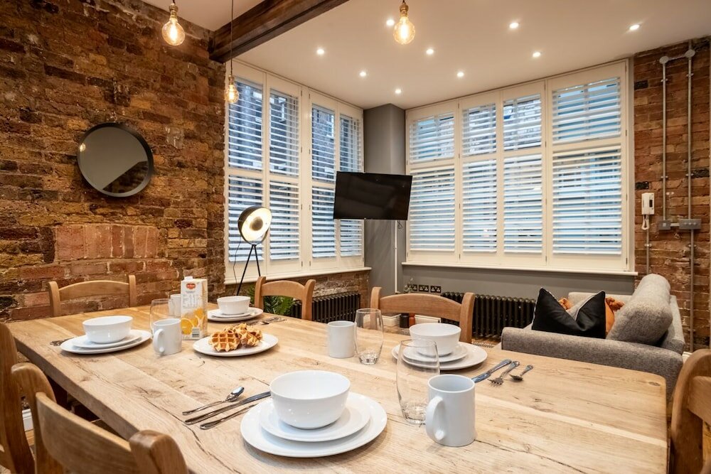 Фото 2 Bedroom Apt Bethnal Green Yard View