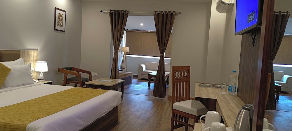 Фото HOtel Square One by D'Polo Dharamshala