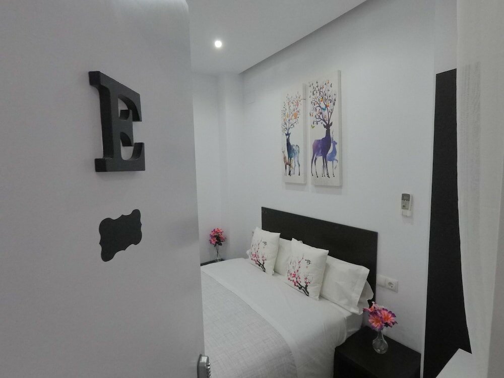 Фото A&z Frailes - Auto check-in property