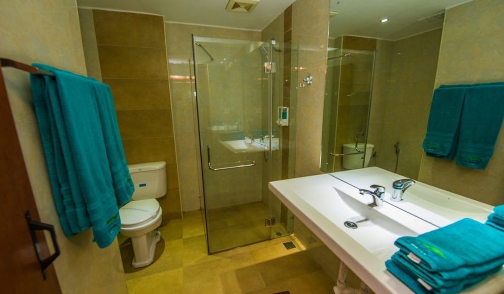 Фото Ramboda Falls Hotel