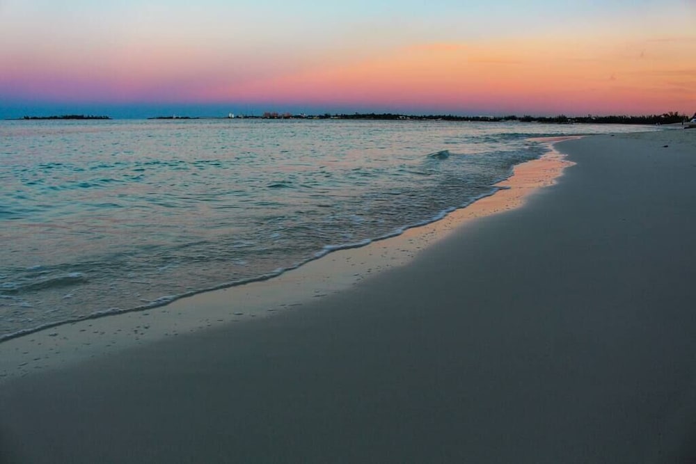 Фото Blue Ocean Village House at Cable Beach