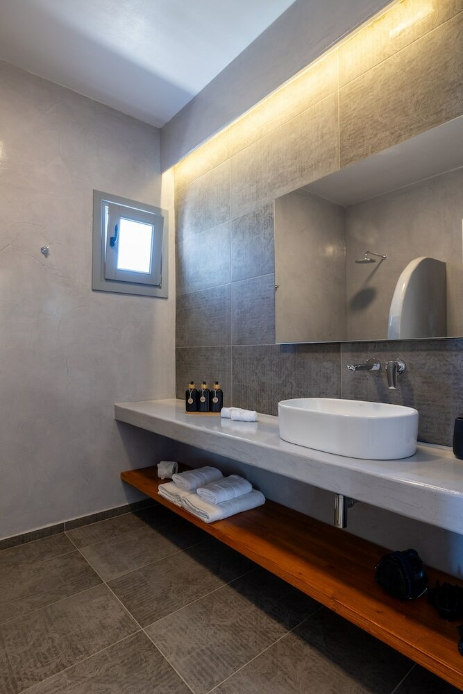 Фото Bonsai Luxury Suites