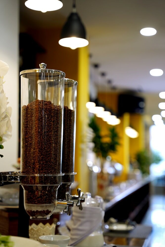 Фото Happy Life Green Hotel